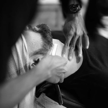 barber-1979440_1920
